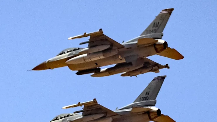 LIVE UPDATE. Război în Ucraina, ziua 875. Zelenski cere mai multe avioane de luptă F-16 și apărare aeriană din partea Occidentului