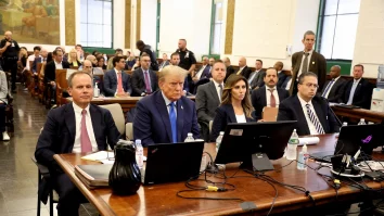 Trump se confruntă cu noi acuzații referitoare la alegerile din 2020. Ce a transmis fostul Președinte