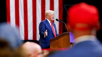 Trump va prezenta un plan economic după o dispută privind drepturile sindicale. Ce propune fostul Președinte