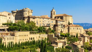 Ce vizitezi astăzi? Provence este destinația perfectă