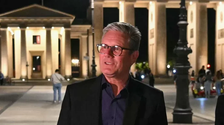 Starmer se află la Berlin pentru „a schimba direcția în privința Brexit”. Ce va discuta Prim-ministrul cu Scholz și Macron