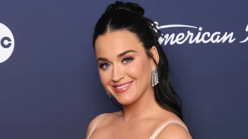 Spania investighează videoclipul lui Katy Perry cu privire la dunele de nisip protejate. Ce a declarat cântăreața