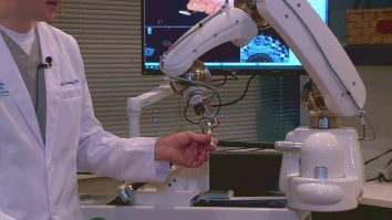 Un robot cu Inteligență Artificială îți face vizita la stomatolog mai scurtă. Cum funcționează acesta