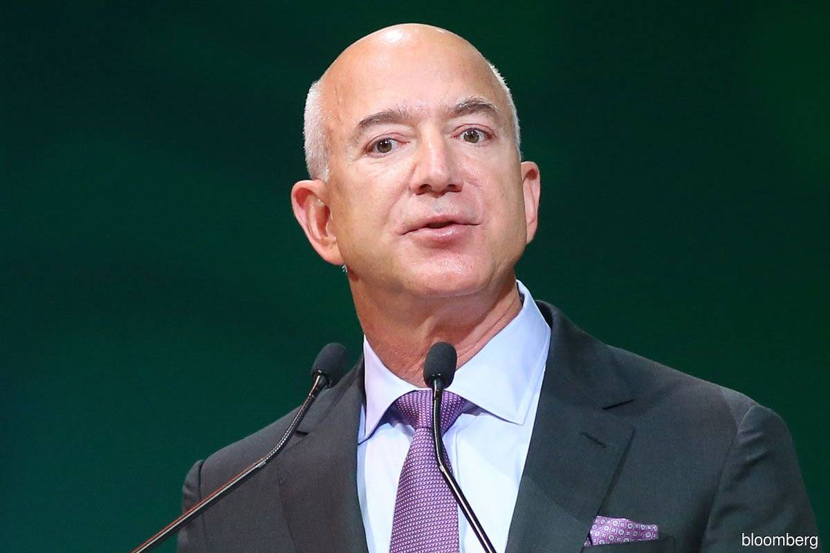 Jeff Bezos a apărat decizia Washington Post de a nu mai face sponsorizări prezidențiale: „E vorba de principiu”