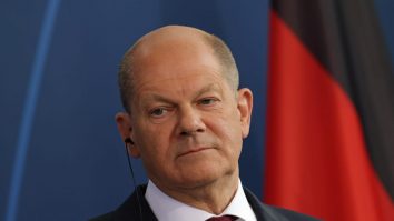 Olaf Scholz avertizează asupra riscului unui război regional în Orientul Mijlociu și face apel la încetarea focului în Gaza
