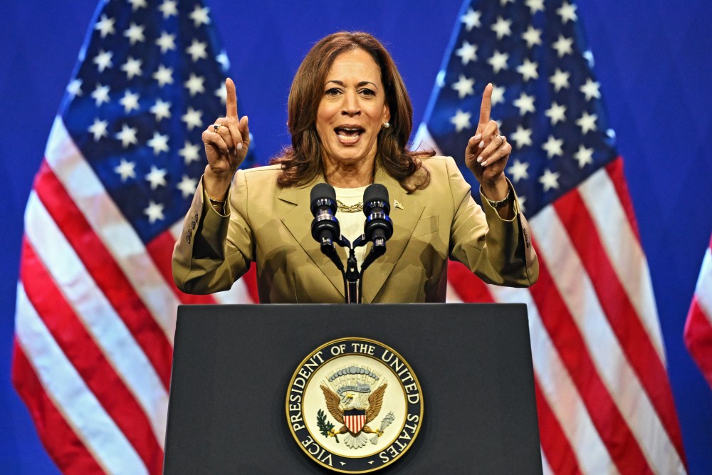 Kamala Harris critică administrația Trump și susține Israelul
