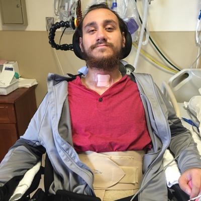 Cipul Neuralink i-a schimbat viața primului om implantat. Ce poate face acum