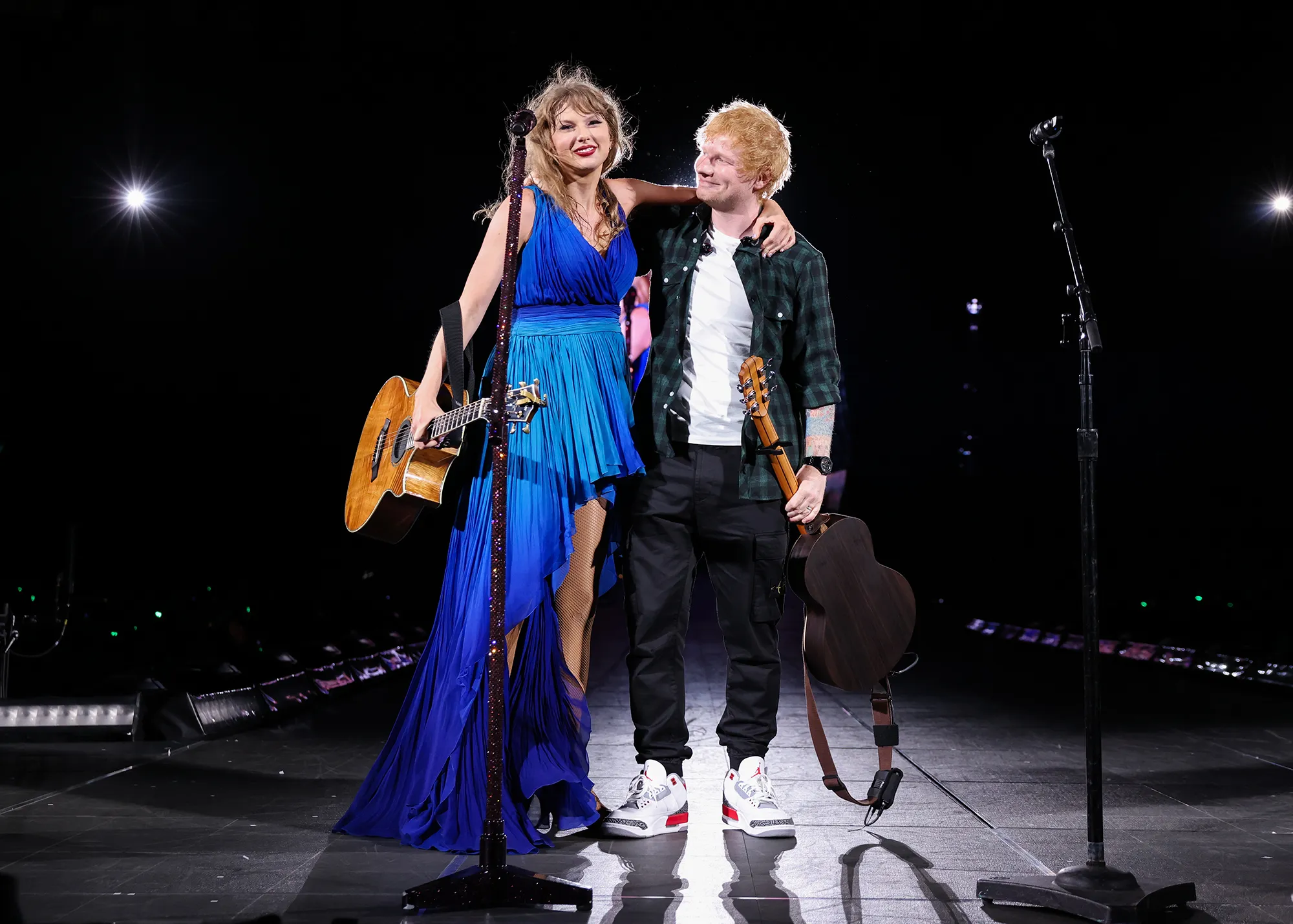 VIDEO. Taylor Swift și Ed Sheeran au cântat împreună „Everything Has Changed” și „End Game” pe stadionul Wembley din Londra