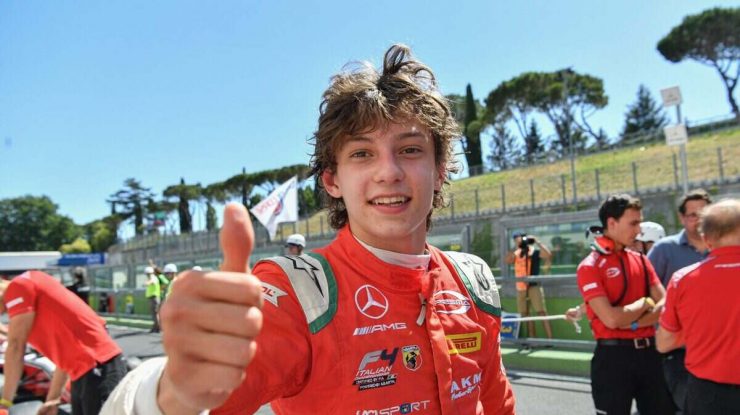 Antonelli îl înlocuiește pe Hamilton la Mercedes pentru sezonul 2025