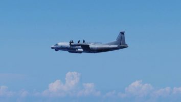 Japonia anunță că un avion militar chinez i-a încălcat pentru prima dată spațiul aerian teritorial