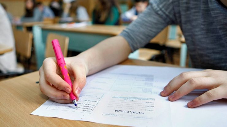 Bacalaureat 2024. Sesiunea de toamnă începe joi, 8 august, cu proba de competențe la Limba Română