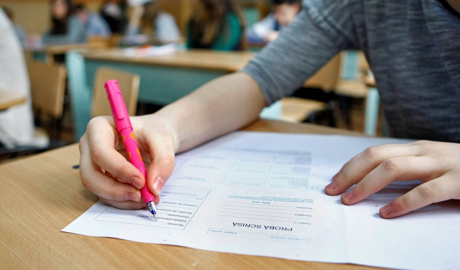 Bacalaureat 2024. Sesiunea de toamnă începe joi, 8 august, cu proba de competențe la Limba Română