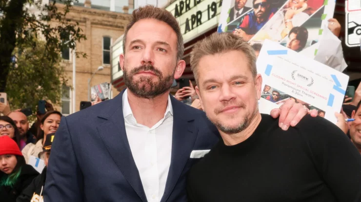 Ben Affleck şi Matt Damon pregătesc un film despre celebrul luptător de wrestling Hulk Hogan