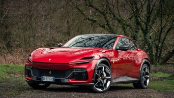 Ferrari lansează un nou model de mașină. Cum arată Purosangue
