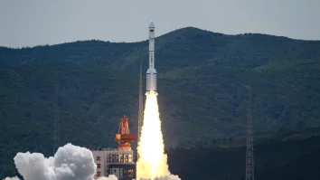 China a lansat primul lot de 18 sateliți pentru constelația Qianfan. Proiectul își propune să concureze cu Starlink