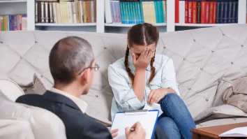 ChatGPT este folosit pe post de terapeut. Psiholog: „A.I. ajută doar până într-un punct”