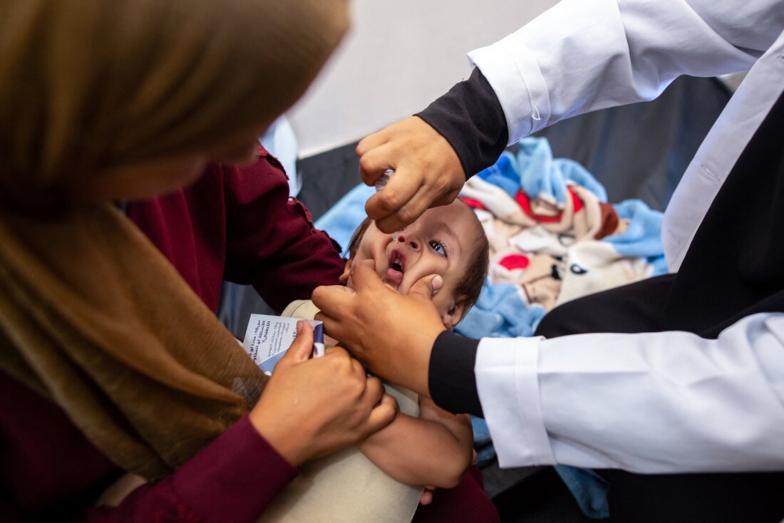 A început vaccinarea copiilor din Gaza împotriva poliomielitei