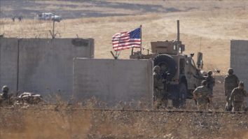 Forțele americane au fost rănite într-un atac asupra unei baze aeriene din Irak. Orientul Mijlociu se află într-un moment critic