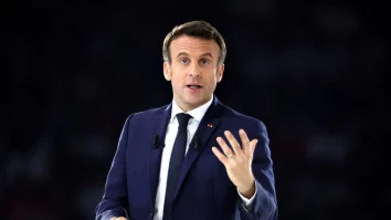 Macron respinge un guvern de stânga. Care este următorul pas