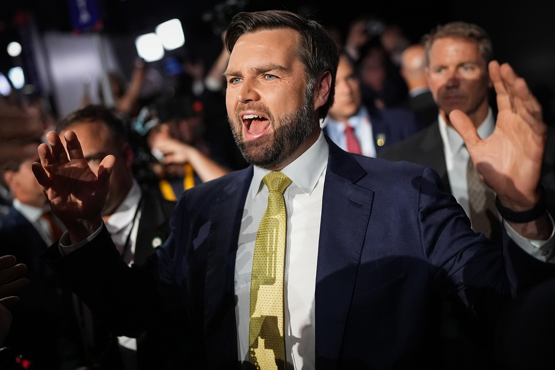 J.D. Vance: Trump ar respinge prin veto o lege care să interzică avortul la nivel federal. Trump a avut un rol decisiv în anularea Roe v. Wade