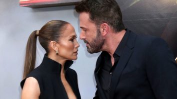 Jennifer Lopez și Ben Affleck divorțează după doi ani de căsnicie