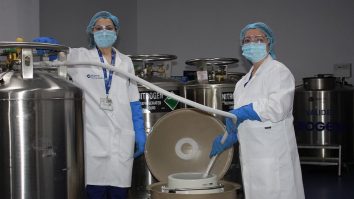 Tot mai mulți pacienți români apelează la terapii cu celule stem: Biogenis a eliberat 44 de probe pentru a fi folosite în tratarea autismului sau a paraliziei cerebrale