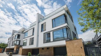 România are printre cele mai ieftine locuințe din Europa. Care este prețul mediu pe metru pătrat