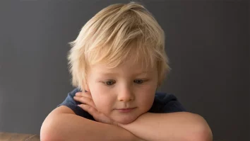 STUDIU. „The Mashmallow Test” prezice succesul școlar. Testul bezelei schimbă paradigmele în psihologie