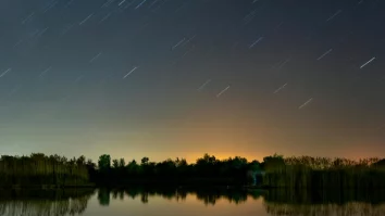 Perseidele, cea mai strălucitoare ploaie de stele din această vară, au luminat noapte trecută cerul României