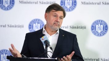 Rafila, după ce două doctorițe de la ATI au fost reținute: „Cine este vinovat, să plătească. Trebuie să lăsăm justiția să-și urmeze cursul”