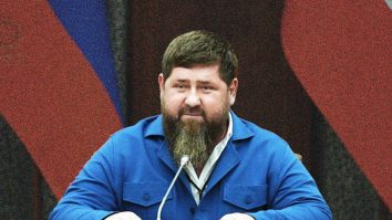 Liderul Ceceniei amenință să trimită un Cybertruck Tesla înarmat în Ucraina