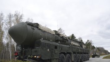 Rusia a început a treia și ultima etapă a exercițiilor pentru desfășurarea de arme nucleare tactice