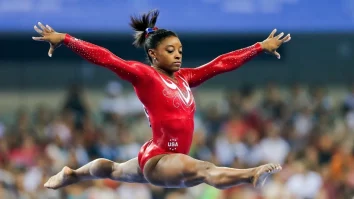 Simone Biles câștigă titlul all-around pentru al șaselea aur olimpic. Sportiva este cea mai decorată gimnastă
