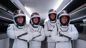 SpaceX amână, pe ultima sută de metri, lansarea misiunii Polaris Dawn. Care e motivul