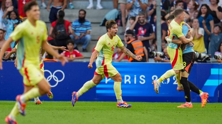 Spania a câştigat medaliile olimpice de aur la fotbal masculin după ce a învins Franţa cu 5-3 în prelungiri