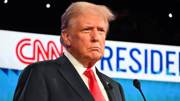 Trump îi adaugă pe RFK Jr. și Tulsi Gabbard în echipa sa de tranziție prezidențială