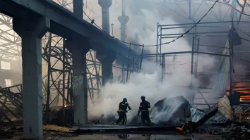 Un alt val de atacuri rusești zguduie Ucraina. Patru persoane au murit, nouă au fost rănite și alte două sunt date dispărute