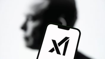 Compania xAI a lui Elon Musk lansează Grok-2. Chatbot-ul este în top 5 la nivel global și e gata să concureze cu ChatGPT