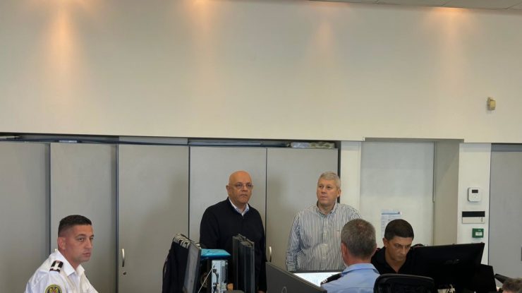 Ședință de lucru la sediul MAI în contextul avertizărilor hidro-meteorologice: oameni din zeci de localităţi sunt evacuaţi