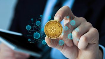 8 din 10 tineri investesc la bursă sau Crypto. Adrian Mitroi: „Gen Z sunt bombardați digital cu informații și cu povești de succes”