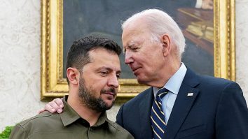 Biden și Zelenski discută strategia de război. SUA pregătesc un nou pachet de ajutor
