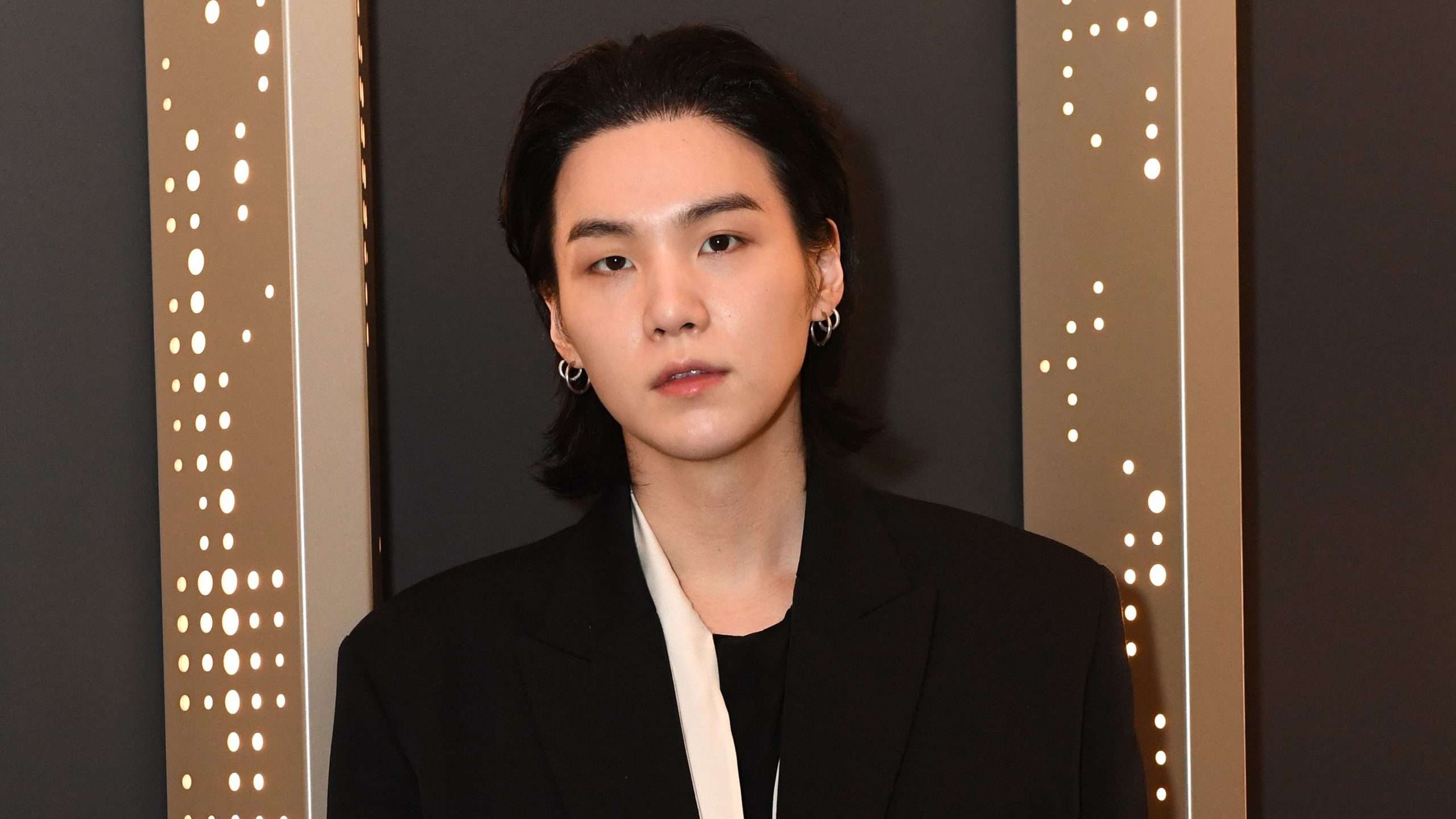 Suga, starul BTS, a fost amendat cu 11.500 de dolari pentru conducere sub influența alcoolului