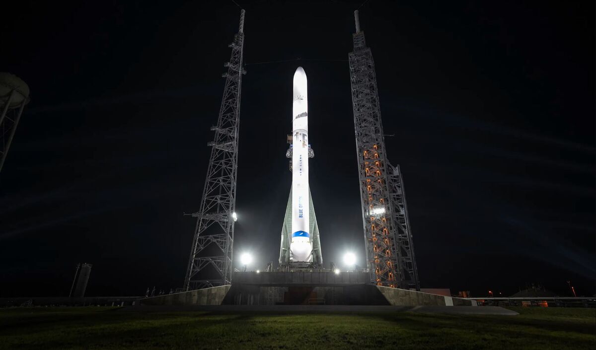 Bezos și Musk luptă pentru cucerirea spațiului. Cursa se intensifică după dezvăluirea misiunii NASA pe Marte