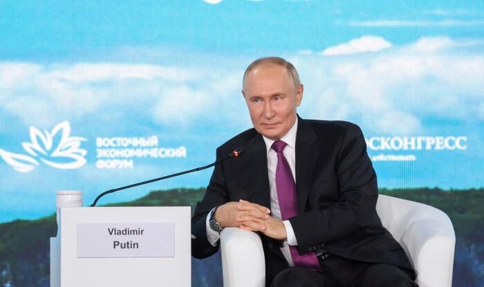Putin afirmă că o „susține” pe Kamala Harris în alegerile prezidențiale din SUA. Ce declarații a făcut Președintele rus