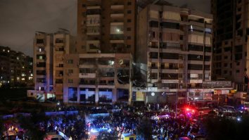 LIVE UPDATE. Luptători Hezbollah au fost răniți după ce dispozitivele pe care le foloseau ca să comunice au explodat/ Bilanțul răniților a ajuns la 4000 în tot Libanul. 11 persoane au murit