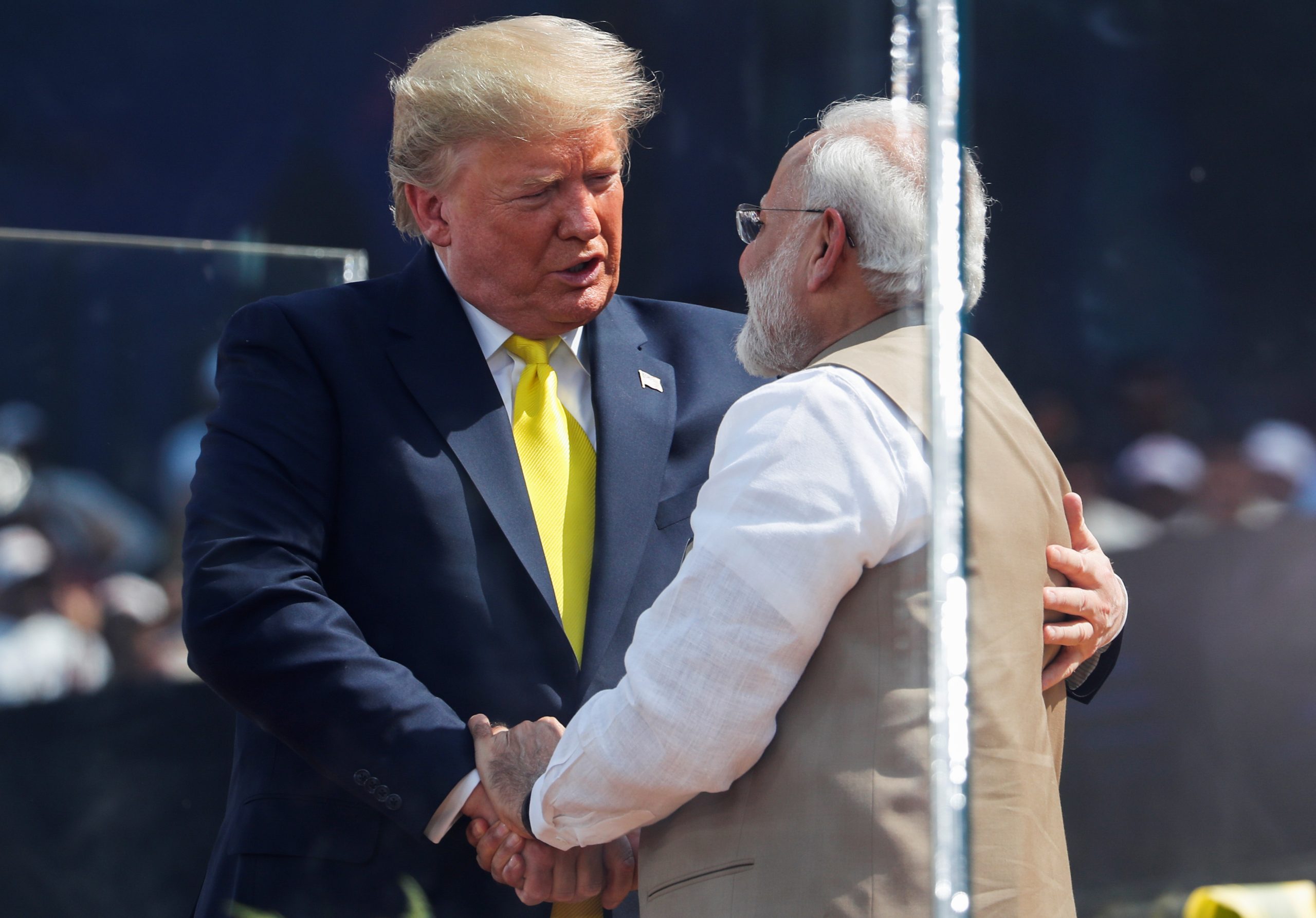 Donald Trump numește India „un foarte mare abuzator” al relațiilor comerciale. Fostul președinte se va întâlni cu premierul Modi