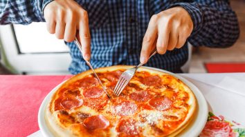 Ești și tu un criminal în serie? Află ce obiceiuri banale sunt asociate cu unul