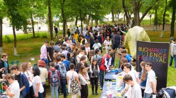 VIDEO. Unde mergi azi? La Bucharest Science Festival. Cum arată „câinele robot” prezentat la eveniment