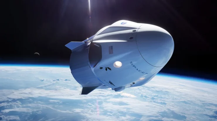 Capsula SpaceX Dragon a ajuns cu succes la ISS pentru a prelua astronauții blocați