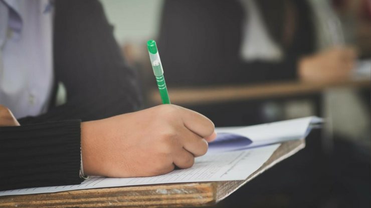 Evaluarea Națională 2025 va începe pe data de 23 iunie, cu o zi liberă după fiecare probă